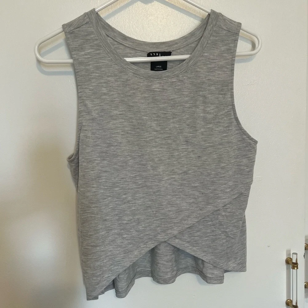 Gypsy Warrior L Tell Tale Cross Front Gray Tank